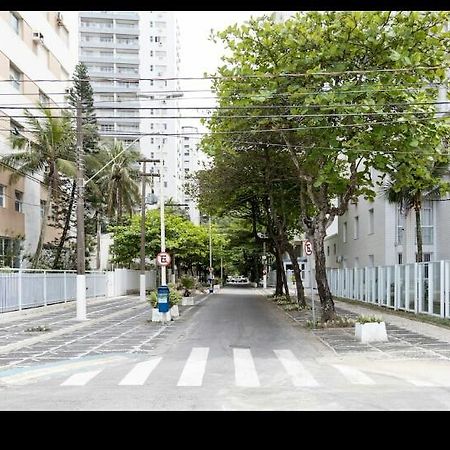 グァルジャーPequeno E Aconchegante Meia Quadra Da Praiaアパートメント エクステリア 写真